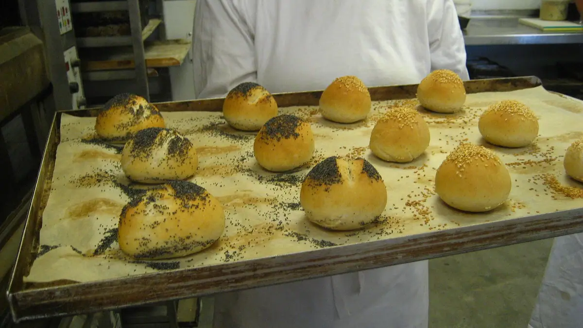 Eggless Cake Shop bakes